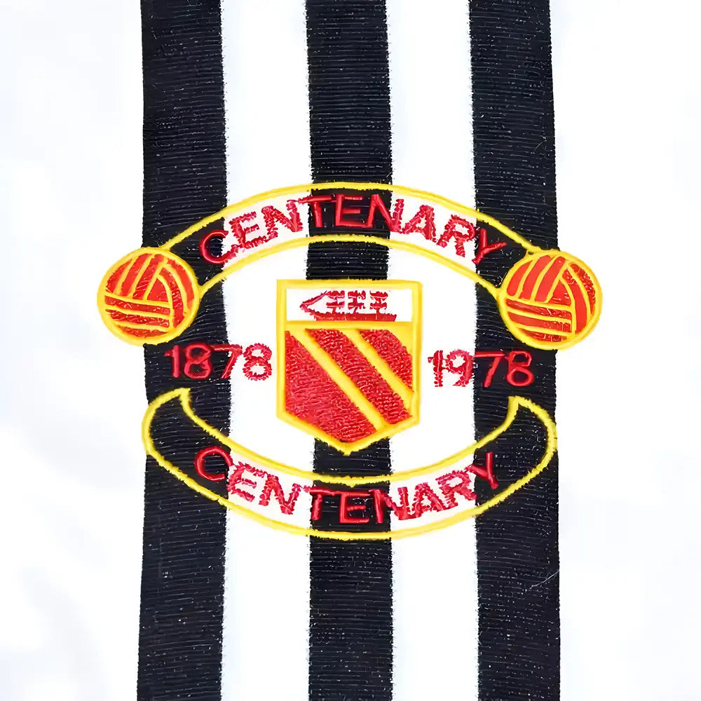 Manchester Reds 1978-79 Retro Tracktop_1