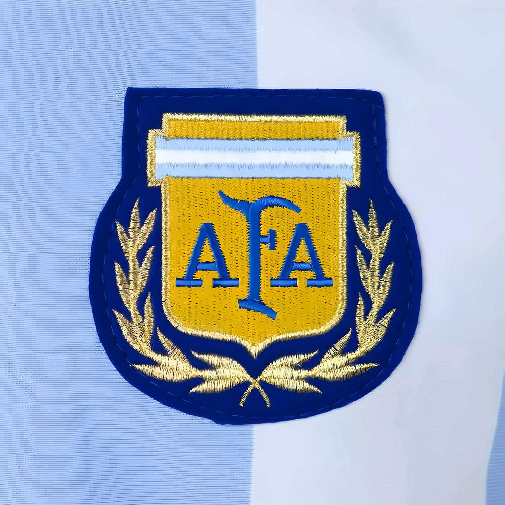 Argentina 1986 World Cup No 10 Retro Football Shirt_1