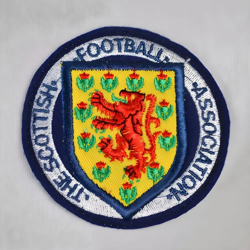 Scotland 1974 Away World Cup Retro Football Shirt_1