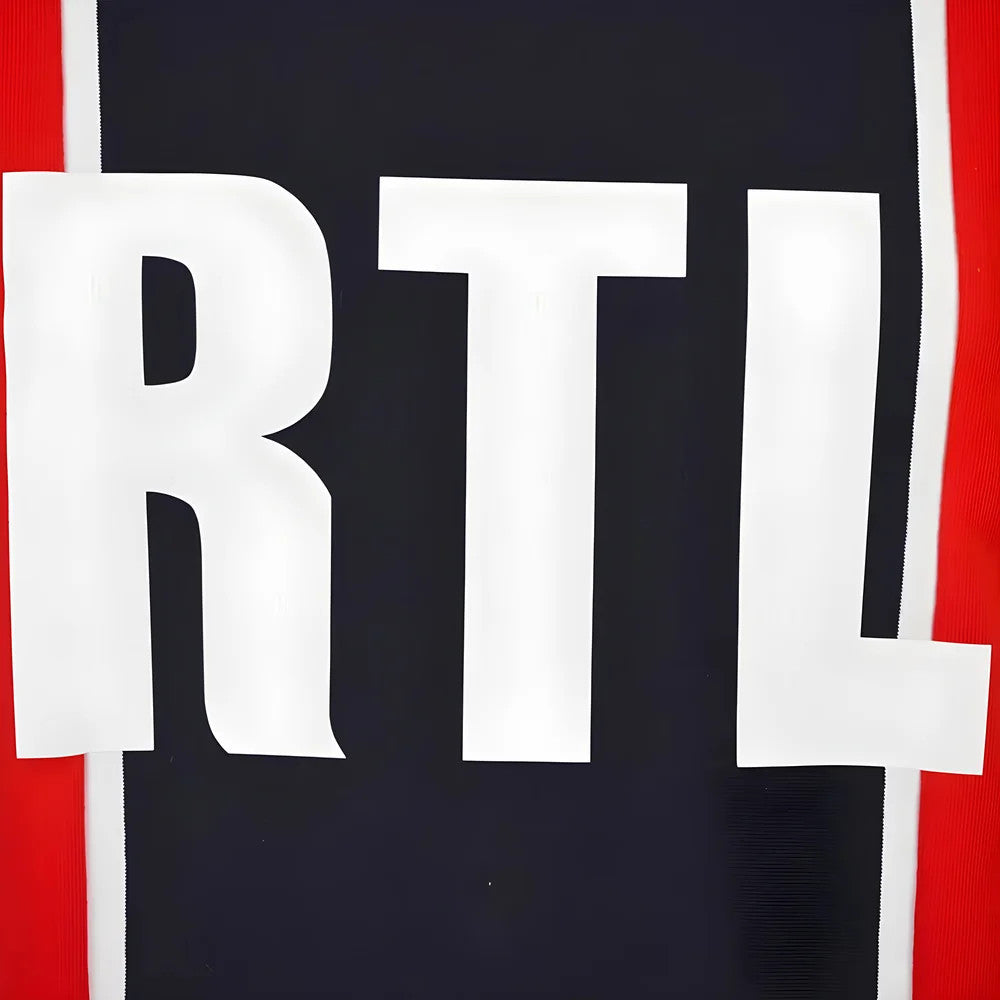 Paris 1976 Away Retro Football Shirt_1