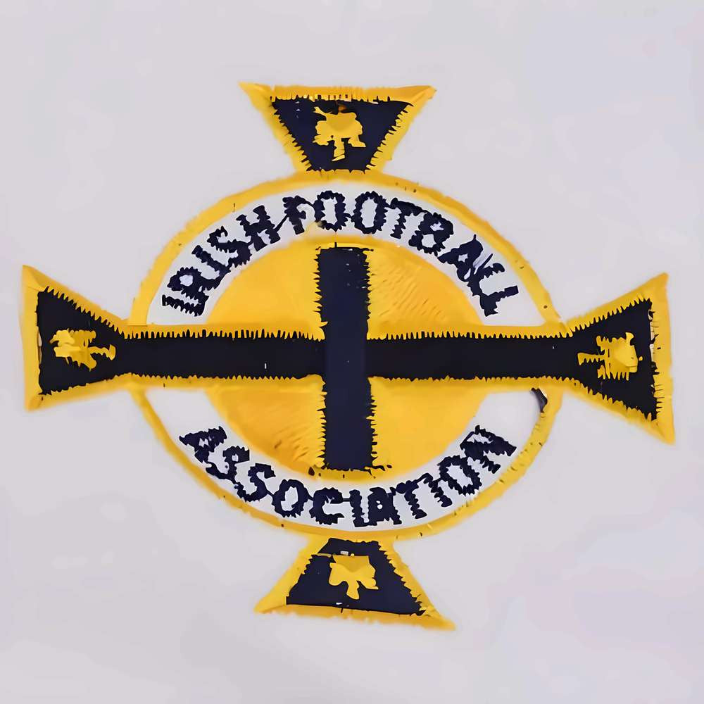 Northern Ireland Retro Anthem Track Top_1